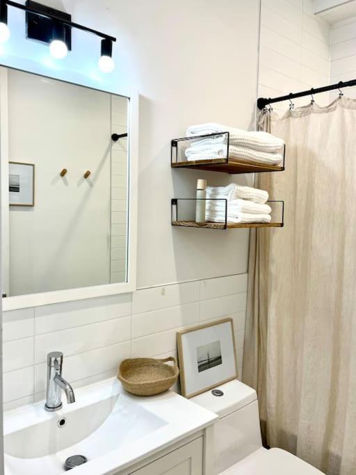 Apartamento Minimalist Brooklyn Gem To Yourself